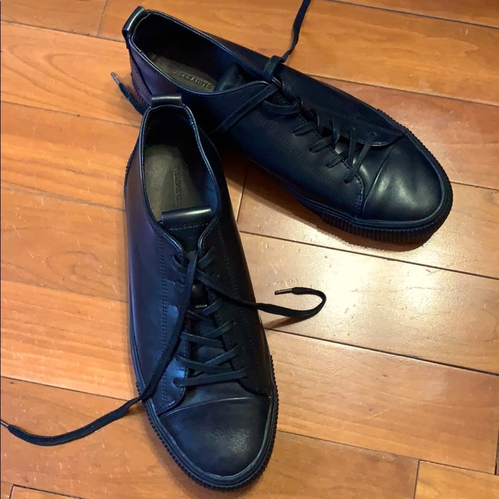 AllSaints Base Low Top Black